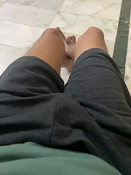 Snapshot of Privateseducer chatting on 02/05/26, 09:03 Privateseducer online show from 02/05/26, 09:03