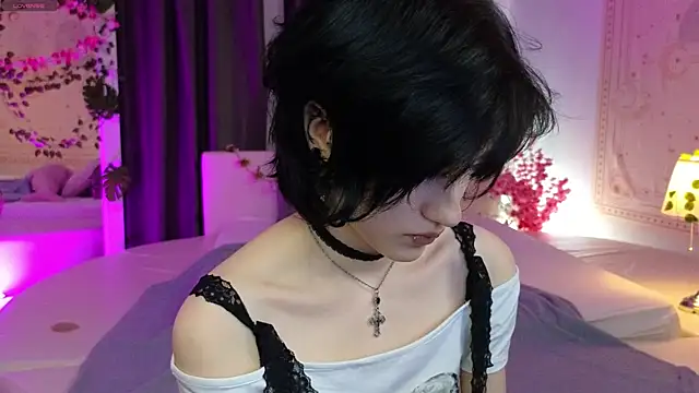 dark vamp  online show from 02/28/25, 10:52