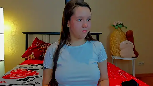 Mira Karter online show from 05/03/26, 02:28