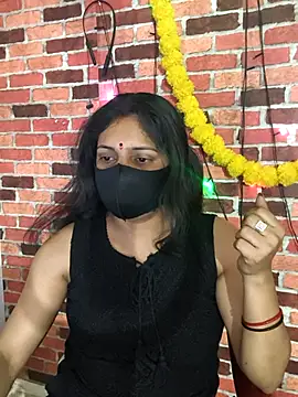 PeaCoooock online show from 04/13/26, 04:56