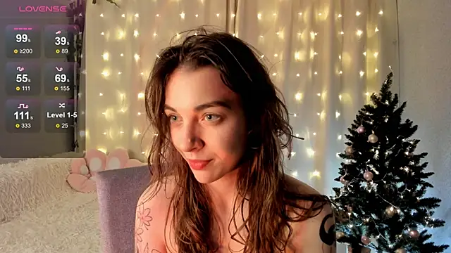 Snapshot of AraCopple chatting on 12/30/24, 01:26 AraCopple online show from 12/30/24, 01:26