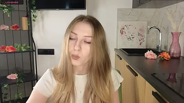 Snapshot of BreckAngwin chatting on 03/12/25, 05:13 BreckAngwin online show from 03/12/25, 05:13