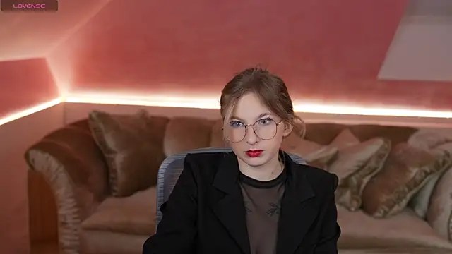 Inessa Song online show from 02/08/25, 03:53