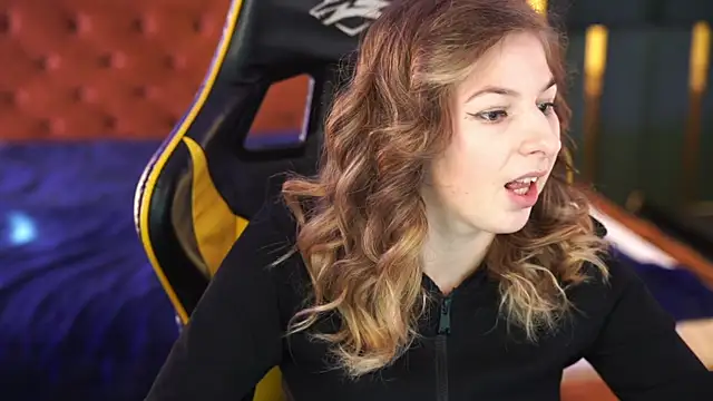 Inessa Song online show from 03/09/25, 01:04