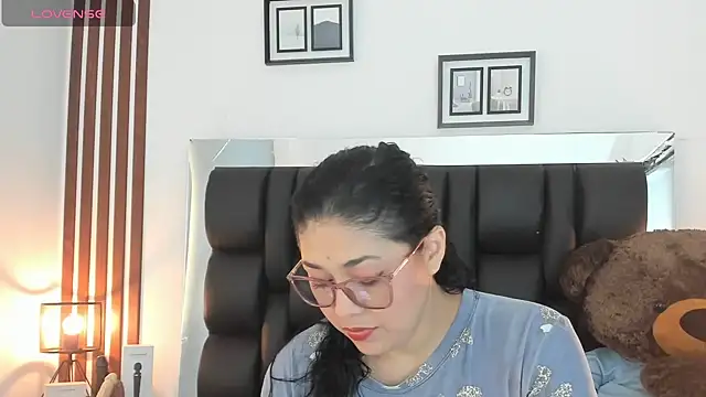 meikochoe online show from 03/22/25, 07:42