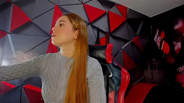 Hana and Zeta online show from 01/14/26, 12:33