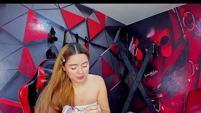 Hana and Zeta online show from 02/03/26, 12:21