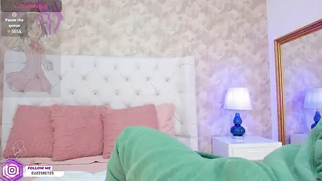 Eliza Thaylor   online show from 02/08/25, 11:33