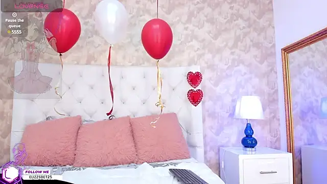 Eliza Thaylor   online show from 02/15/25, 03:50