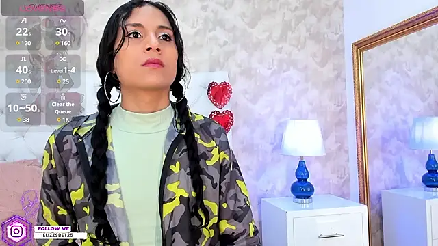 Eliza Thaylor   online show from 03/19/25, 11:28