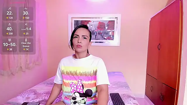 mariana mauricio hot online show from 01/31/25, 08:22