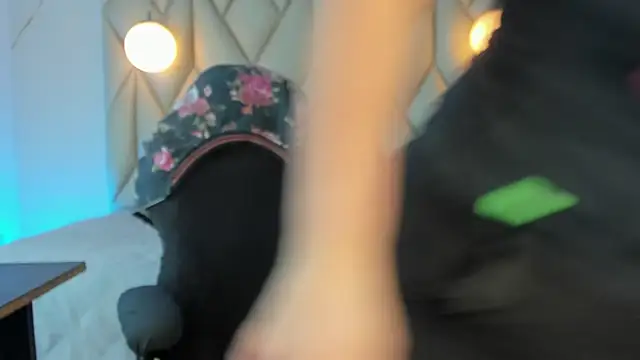 angelswets online show from 12/03/25, 01:53