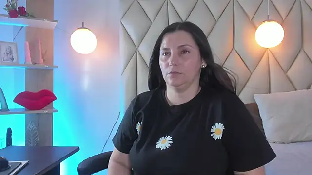 angelswets online show from 04/18/26, 09:37