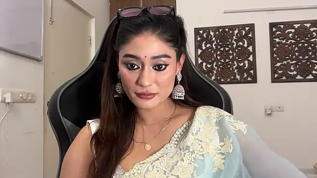 GoddessAnna online show from 11/19/25, 06:30