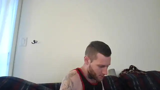 Snapshot of AlvinFoxx chatting on 11/03/25, 12:39 AlvinFoxx online show from 11/03/25, 12:39