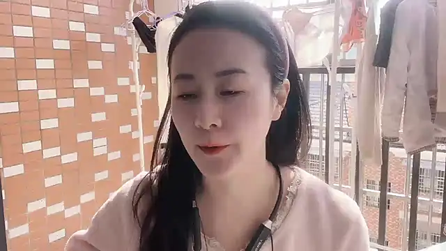 fanfan-FF online show from 12/28/24, 05:02