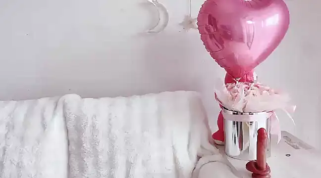 fanfan-FF online show from 03/08/25, 05:07