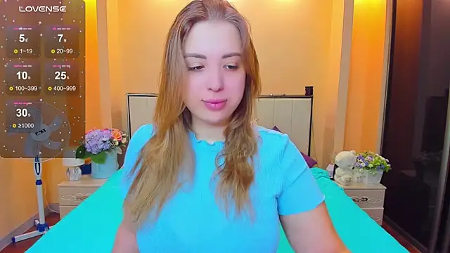 Snapshot of AlexissM chatting on 12/14/24, 09:07 AlexissM online show from 12/14/24, 09:07