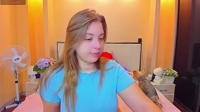 Snapshot of AlexissM chatting on 12/15/24, 08:30 AlexissM online show from 12/15/24, 08:30