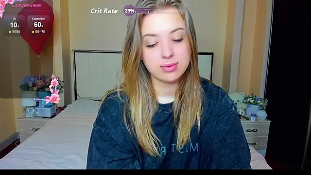 Snapshot of AlexissM chatting on 09/19/25, 04:07 AlexissM online show from 09/19/25, 04:07