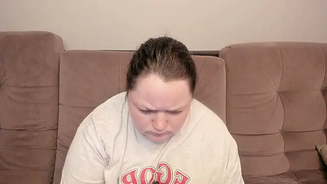 Snapshot of Alex_m chatting on 07/06/26, 03:03 Alex m online show from 07/06/26, 03:03