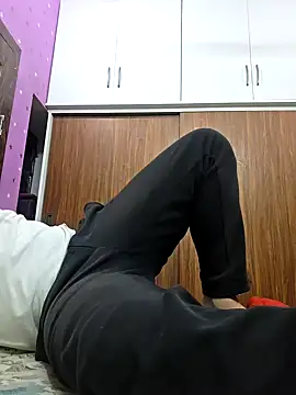 kokakrish online show from 10/19/25, 05:02