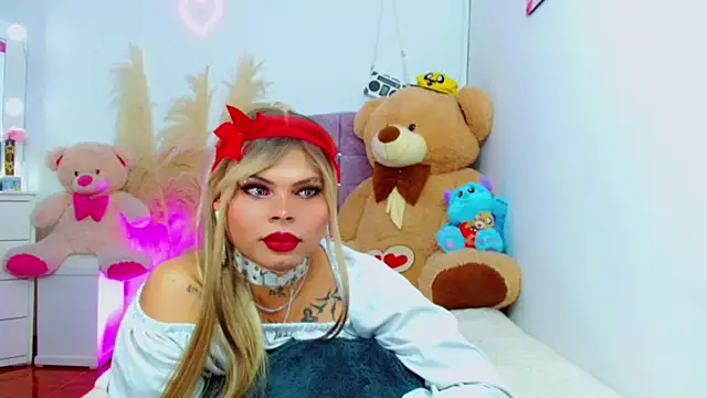 Snapshot of AdanKinng chatting on 04/09/26, 06:19 AdanKinng online show from 04/09/26, 06:19