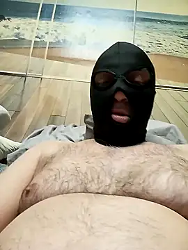 Snapshot of johngreece1 chatting on 02/01/25, 11:48 johngreece1 online show from 02/01/25, 11:48