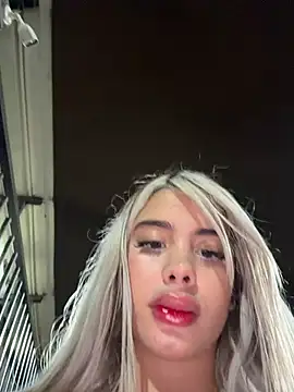 Tusumisahot online show from 02/20/26, 04:31