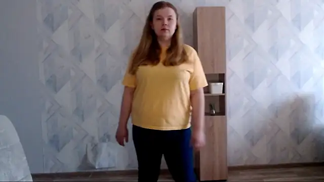 Melina Hot9 online show from 04/25/26, 07:55