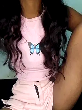 Snapshot of Angalpriya_1 chatting on 12/21/24, 05:51 Angalpriya 1 online show from 12/21/24, 05:51