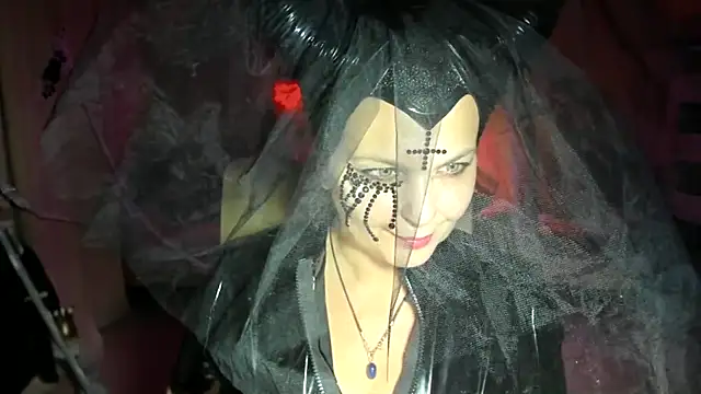 WitchBlueRose online show from 10/31/25, 04:19