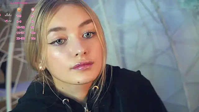 FlairCunard online show from 12/11/24, 12:02