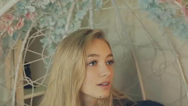 FlairCunard online show from 01/02/25, 08:57