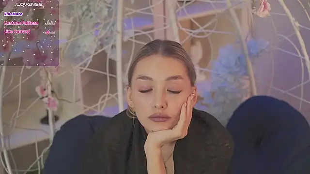 FlairCunard online show from 02/20/25, 09:09