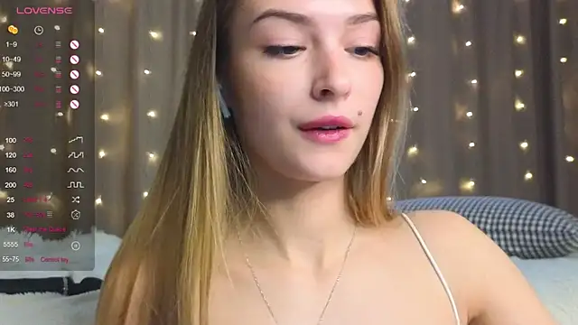 Soft Eva online show from 12/10/24, 10:38