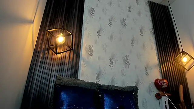 brigittemiller online show from 10/16/25, 04:08