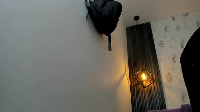 brigittemiller online show from 10/18/25, 04:08