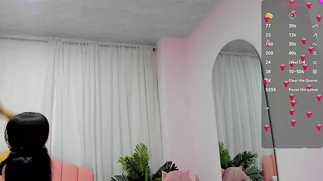 zoe rivers online show from 02/15/25, 05:07