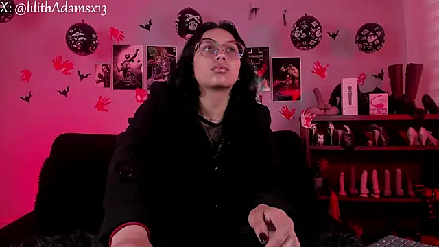 lilith-deveraux online show from 11/20/25, 01:55