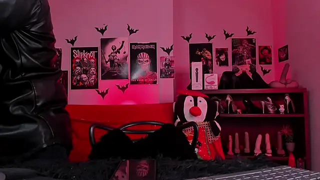 lilith-deveraux online show from 12/04/25, 04:48