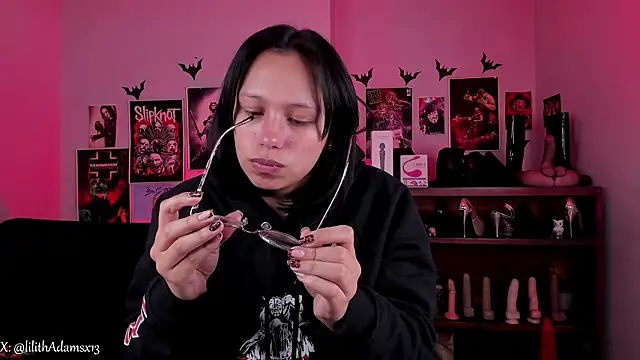 lilith-deveraux online show from 02/05/26, 02:33