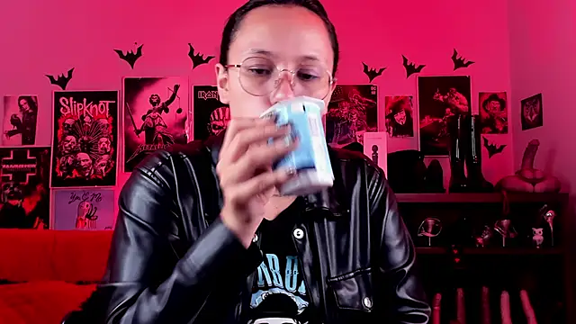 lilith-deveraux online show from 04/09/26, 03:06