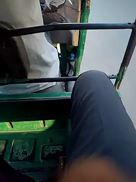 nupa230780 online show from 04/24/26, 01:46