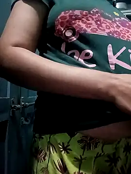 Snapshot of gunjan22 chatting on 01/11/25, 11:23 gunjan22 online show from 01/11/25, 11:23