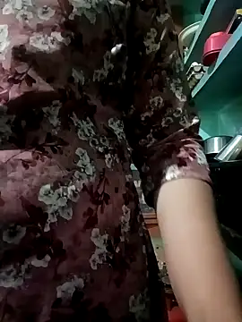 Snapshot of gunjan22 chatting on 02/04/25, 04:59 gunjan22 online show from 02/04/25, 04:59