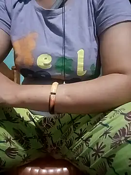 Snapshot of gunjan22 chatting on 02/22/25, 02:52 gunjan22 online show from 02/22/25, 02:52