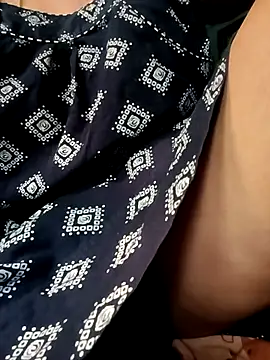 gunjan22 online show from 03/12/26, 07:36