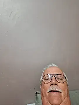 NawtyB1965 online show from 04/26/26, 04:43