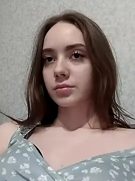 Snapshot of Irma-Bennet chatting on 03/20/25, 10:18 Irma-Bennet online show from 03/20/25, 10:18